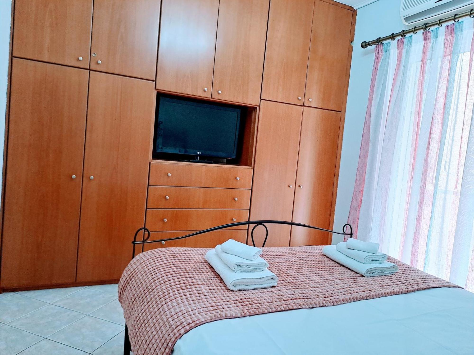 Bright Apartment In Nea Palatia • Oropos Extérieur photo